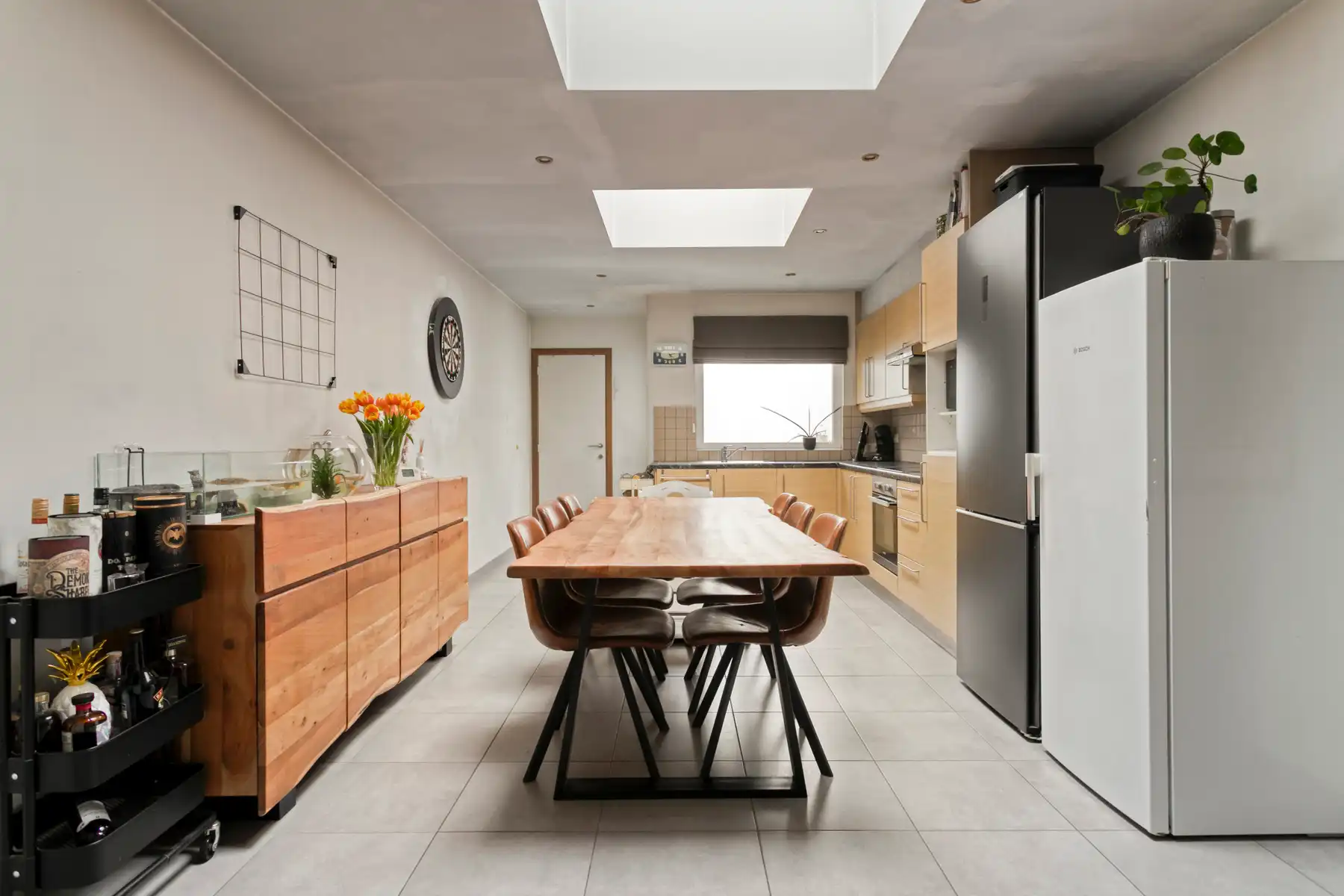 Instapklare woning met 4 slaapkamers!!! foto 2