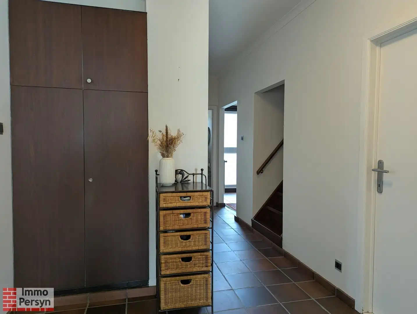 Ruime woning midden in een groene omgeving foto 14