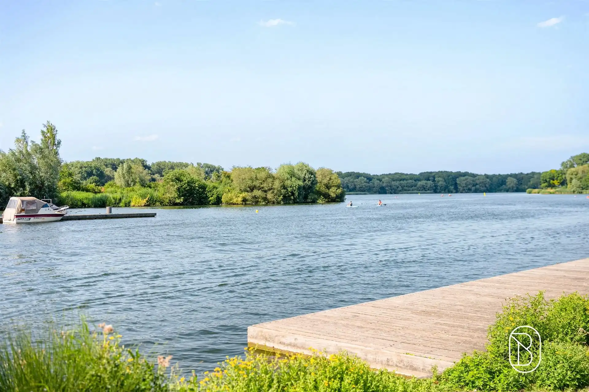 Instapklaar vernieuwd appartement nabij de Gavers foto 14