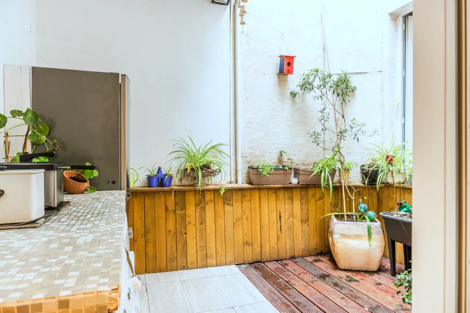 Op te frissen Belétage woning in rustige wijk foto 8