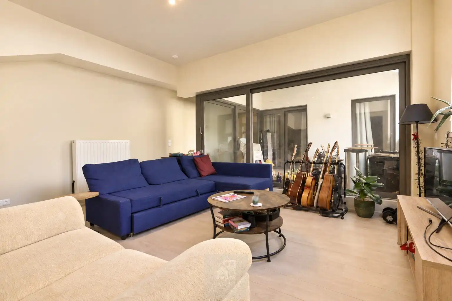Ruim en energiezuinig 4-slaapkamer appartement met inpandig terras en overdekte autostaanplaats foto 4