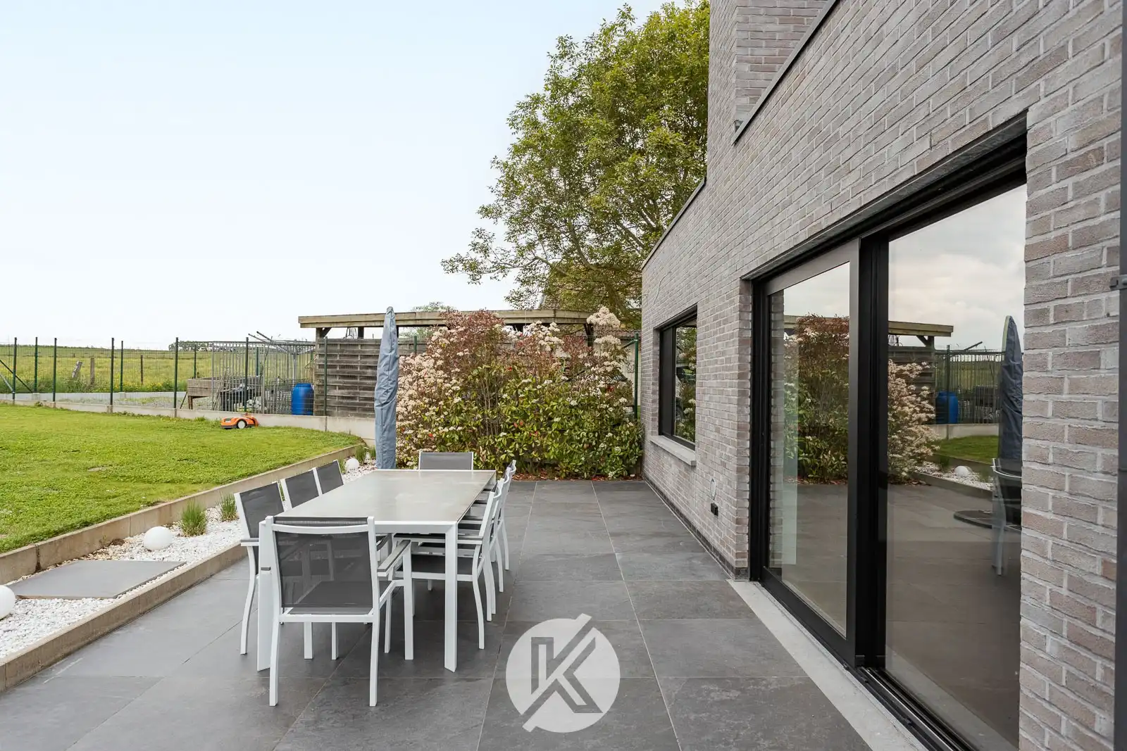 Moderne nieuwbouwwoning met hoogwaardige afwerking foto 29
