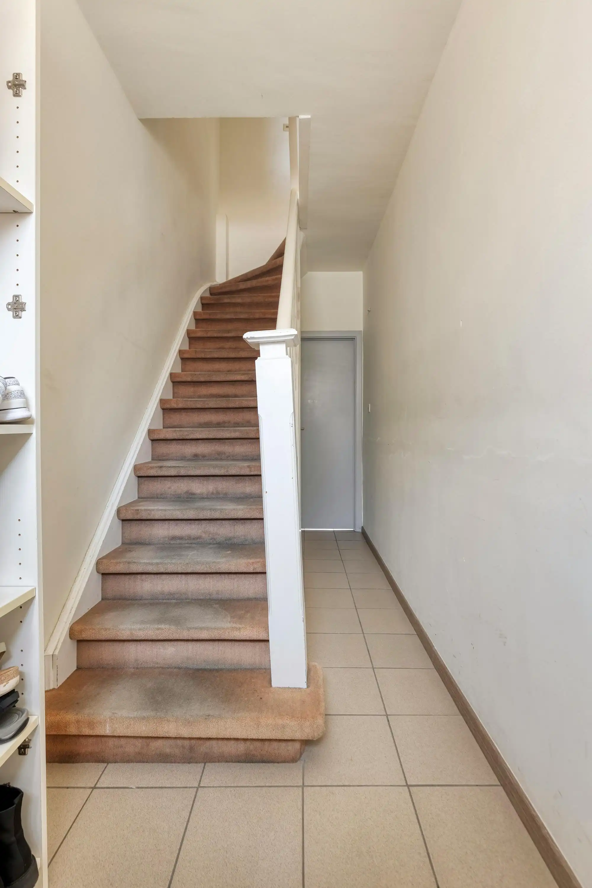 Duplex met 2 slaapkamers, terras en garage te koop in Mortsel  foto 2