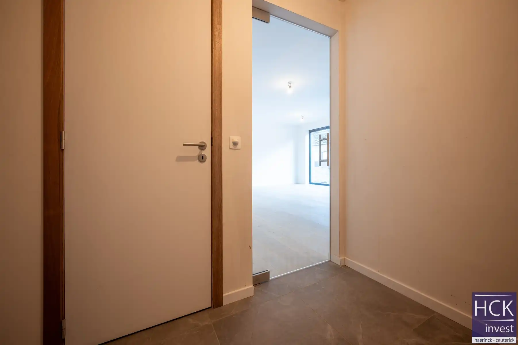 WAREGEM - Stijlvolle nieuwbouwappartementen op toplocatie foto 9