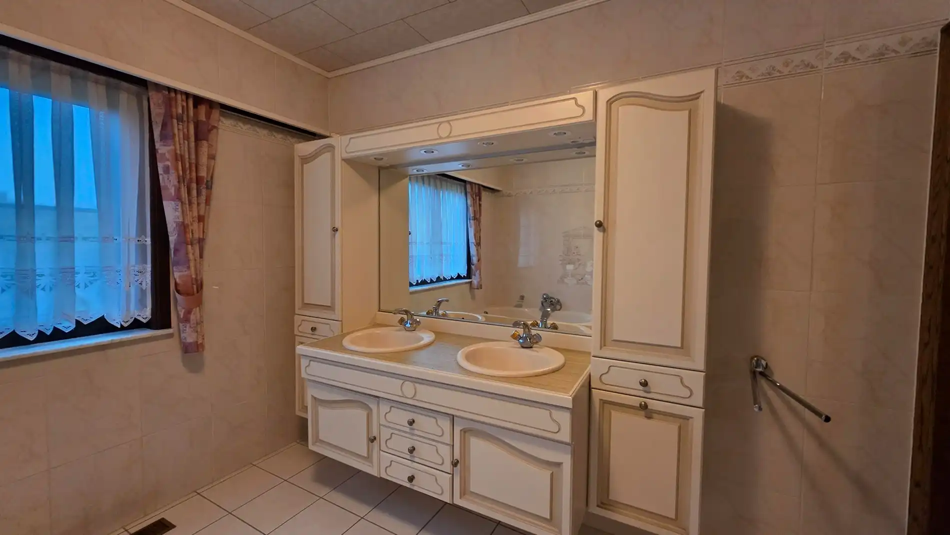 OB met 3 slpk en 2 garages te Begijnendijk foto 9