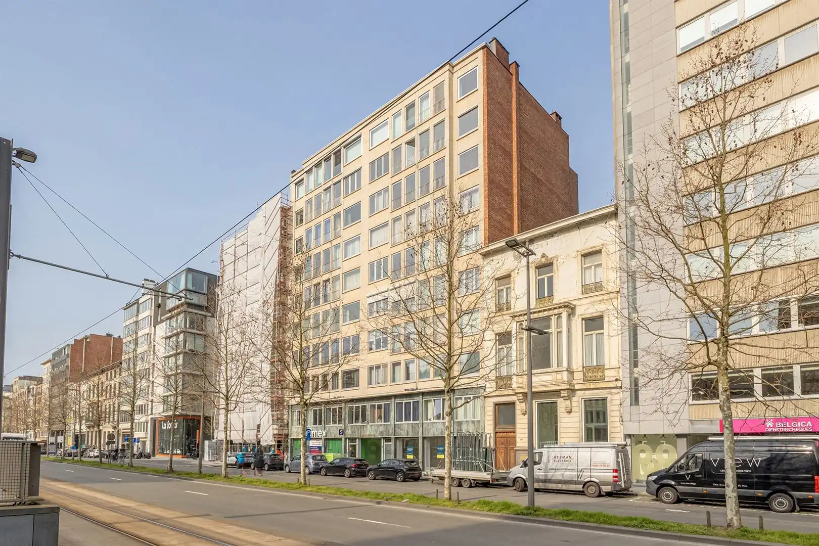 3-slaapkamer appartement met mooi stadszicht foto 16