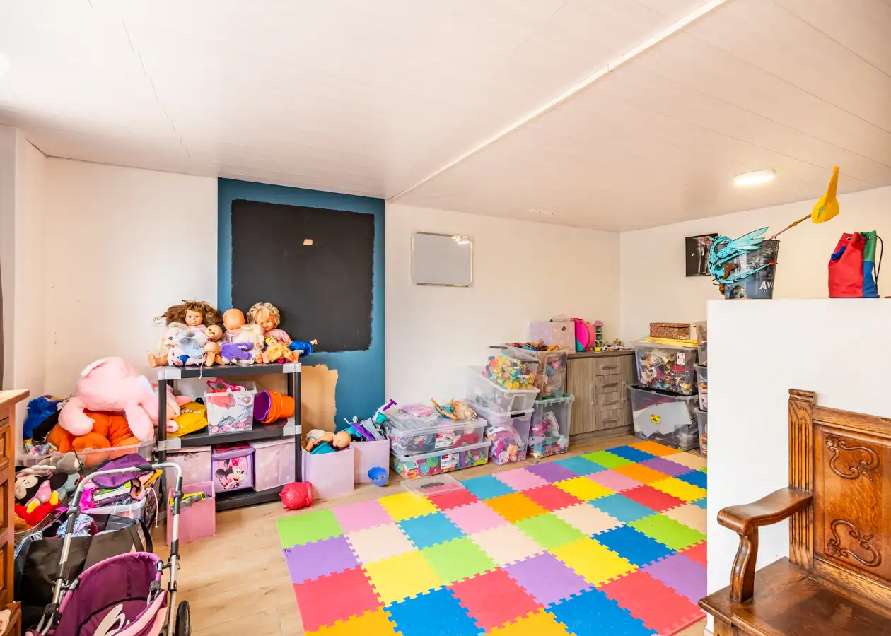 Bel étage, 4 slpk met zonnige tuin en eindeloos potentieel foto 3