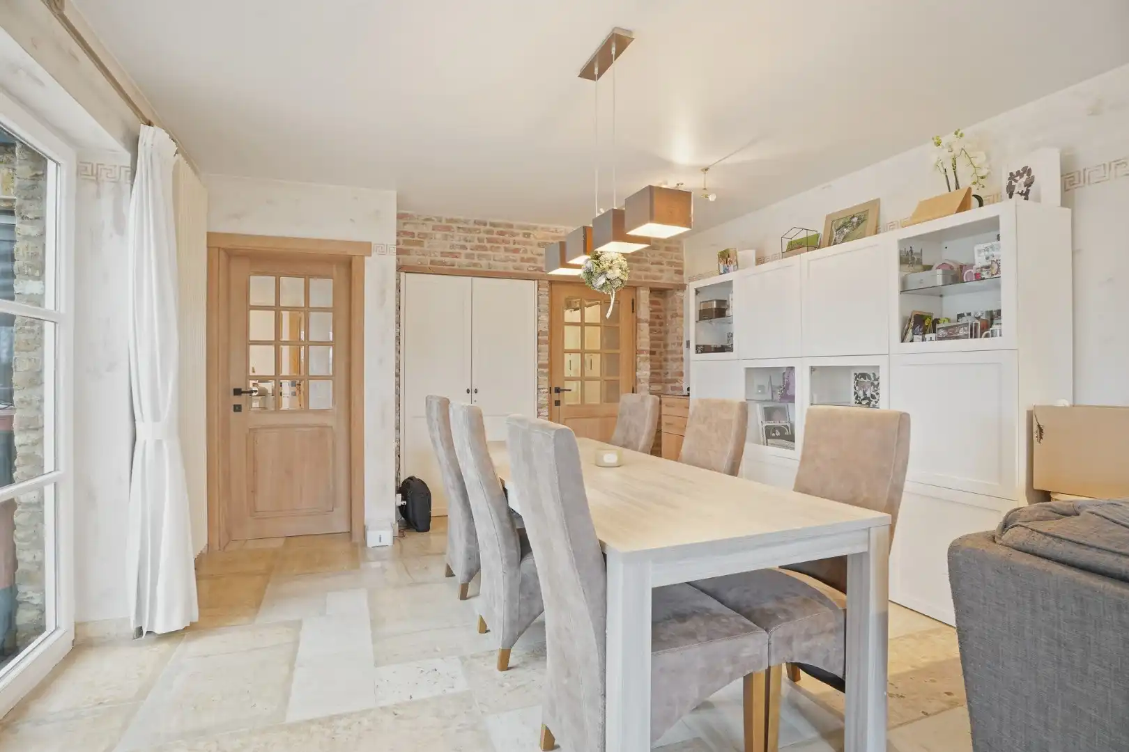 Landelijk gelegen villa met loods in Aartrijke foto 8