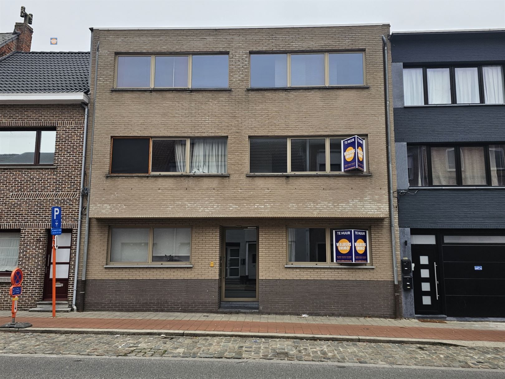 Appartement te huur Sint-Bernardsesteenweg 55-57/1 - 2620 HEMIKSEM