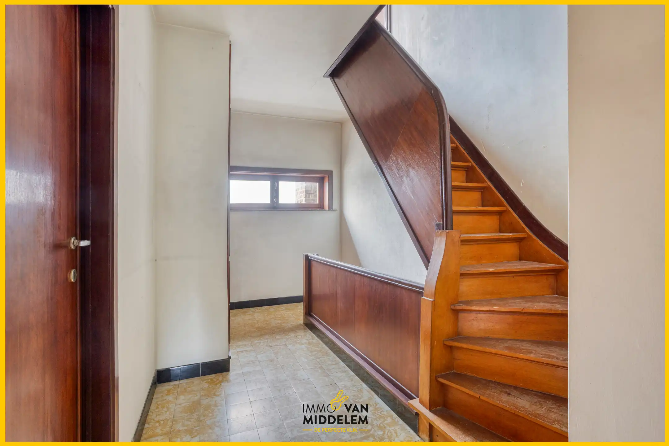 TE RENOVEREN RIJWONING MET 3 KAMERS, TUIN EN ANNEX foto 6