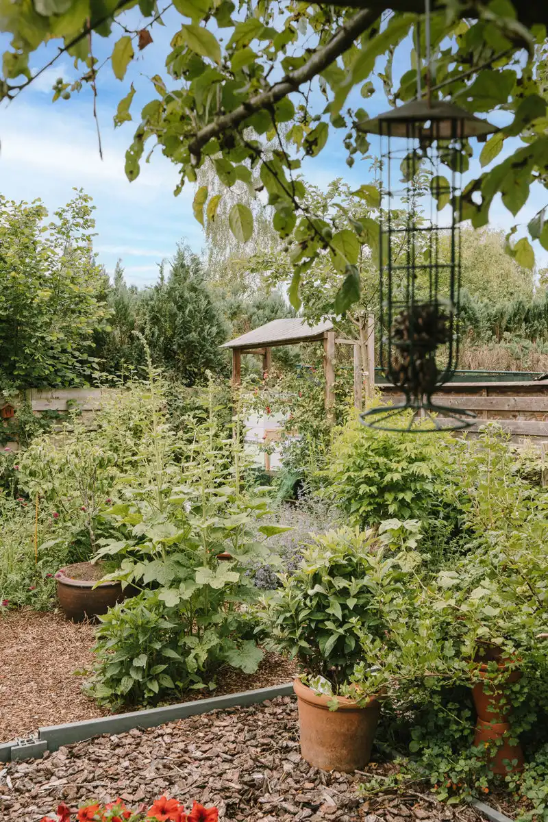 Vrijstaande, karaktervolle woning met prachtige tuin foto 25