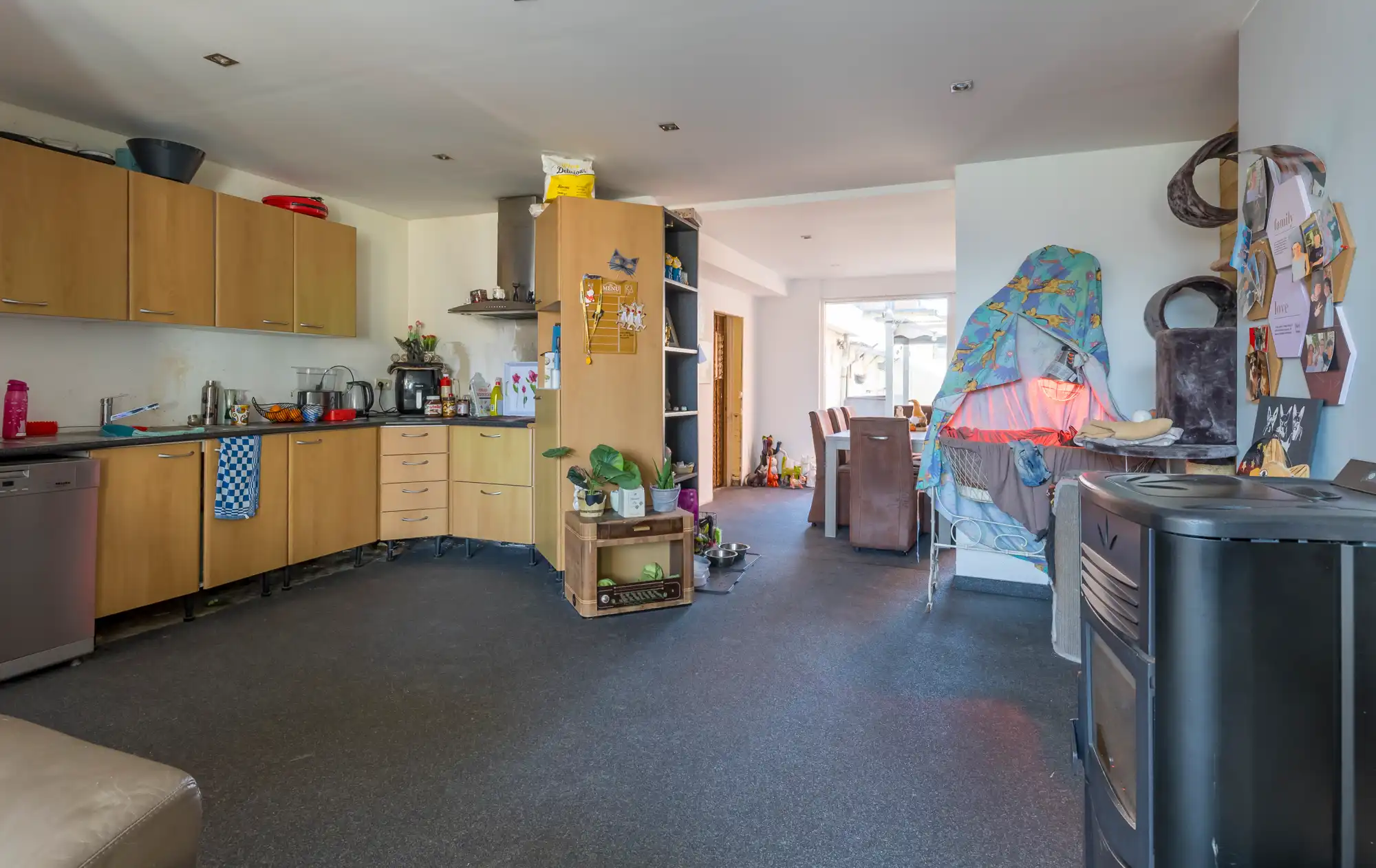 TE KOOP: 4-slaapkamerwoning op zeer gunstige locatie in Gerdingen foto 14