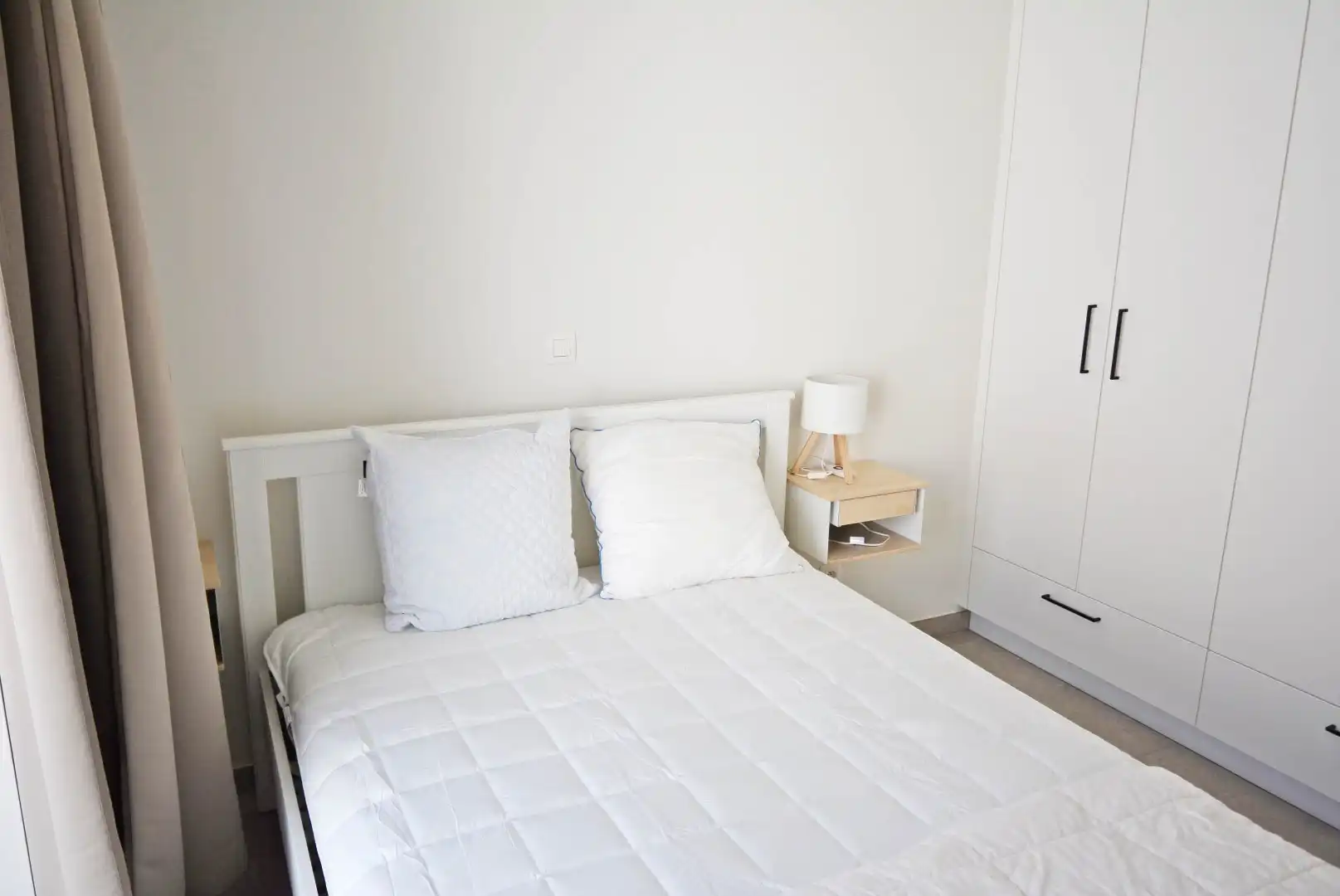 Appartement in het centrum van Knokke met eigen buitenruimte - eerste verhuur! foto 9