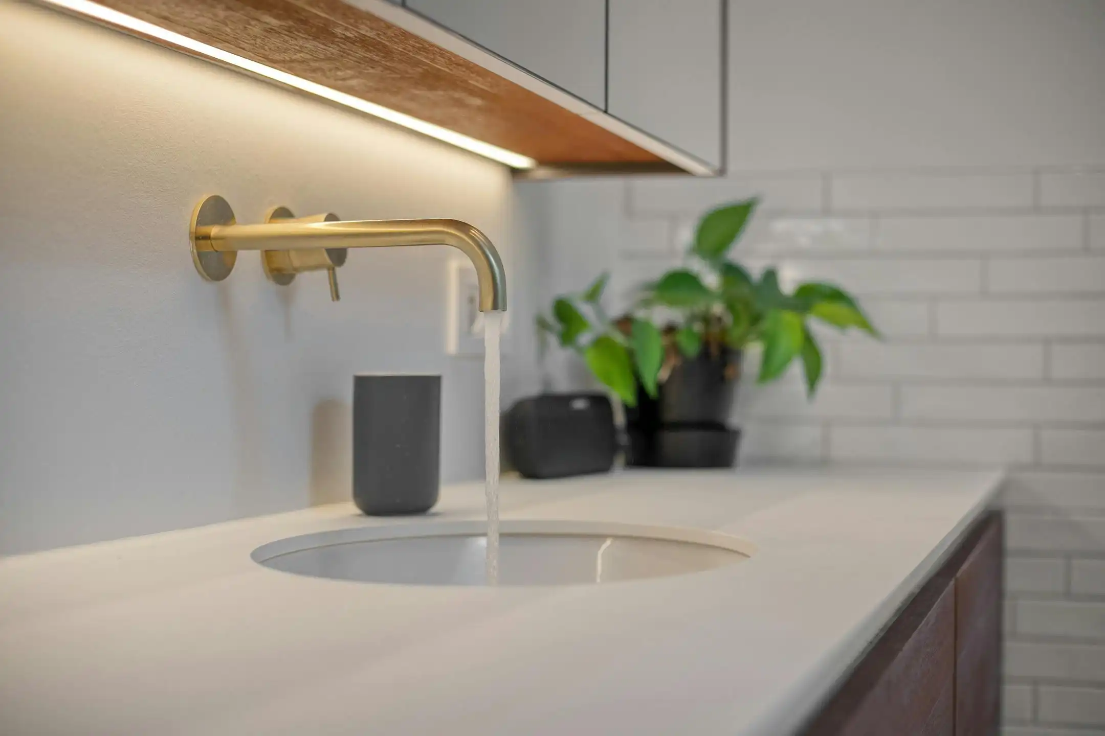 Instapklare woning met drie slaapkamers  te koop in Heule! foto 9
