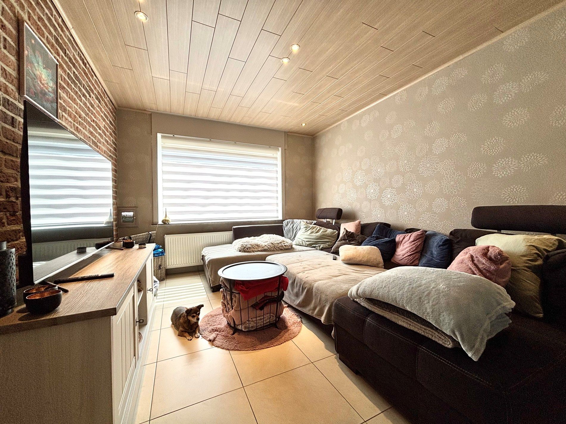 Lichtrijke woning met 4 slaapkamers en dubbele garage in Kuurne! foto 4