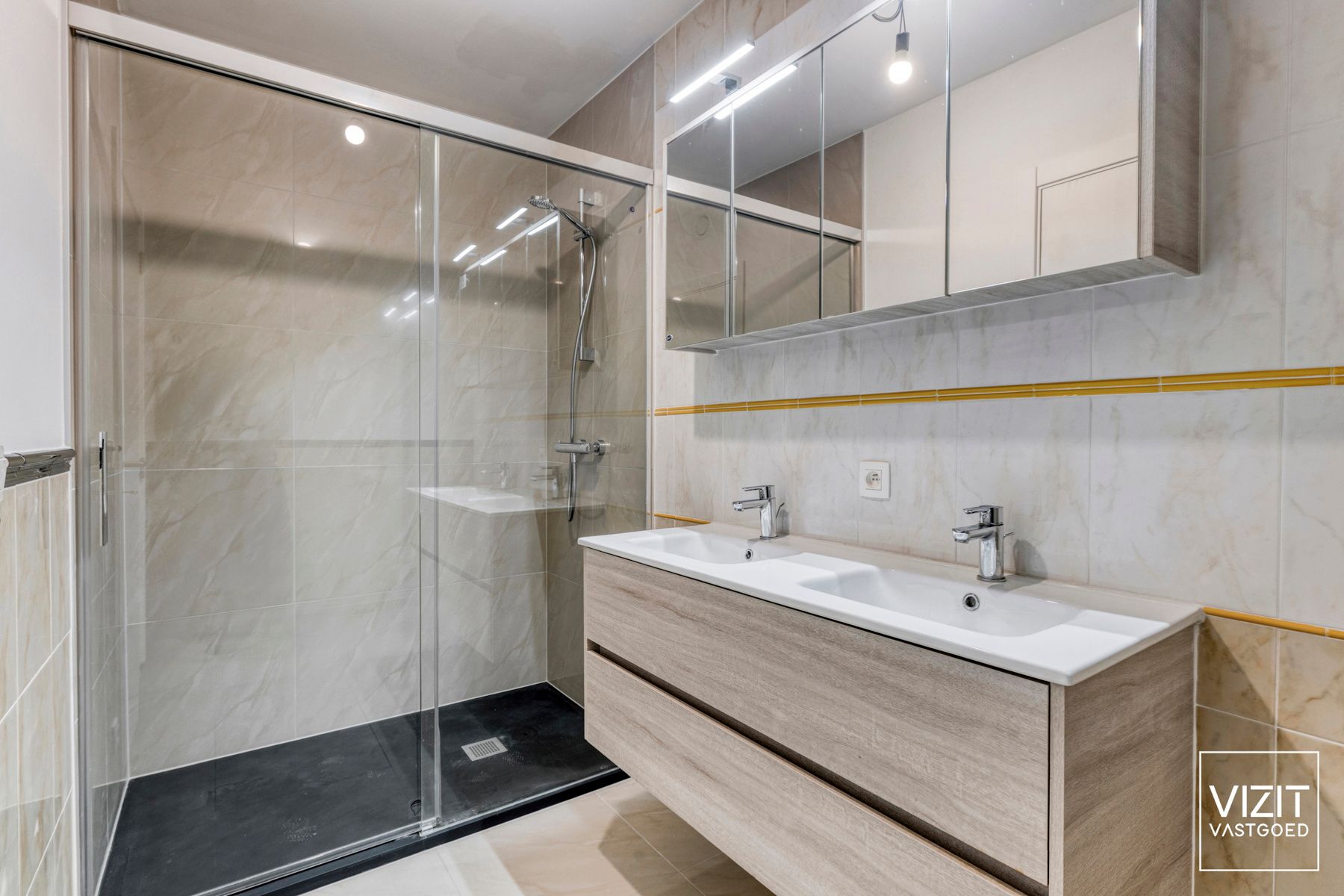 Energiezuinig appartement met terras, garage en overdekte staanplaats foto 10