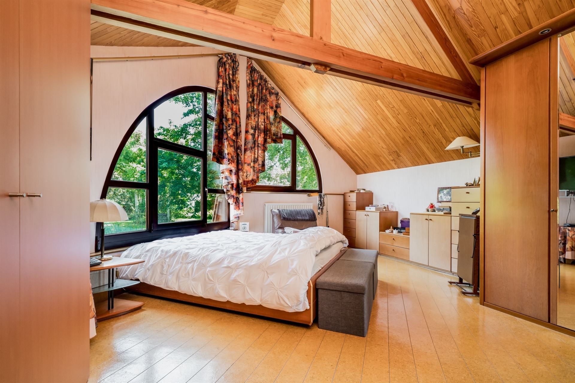Unieke villa te koop met als troeven: Rust, ruimte en comfort in het groen foto 26