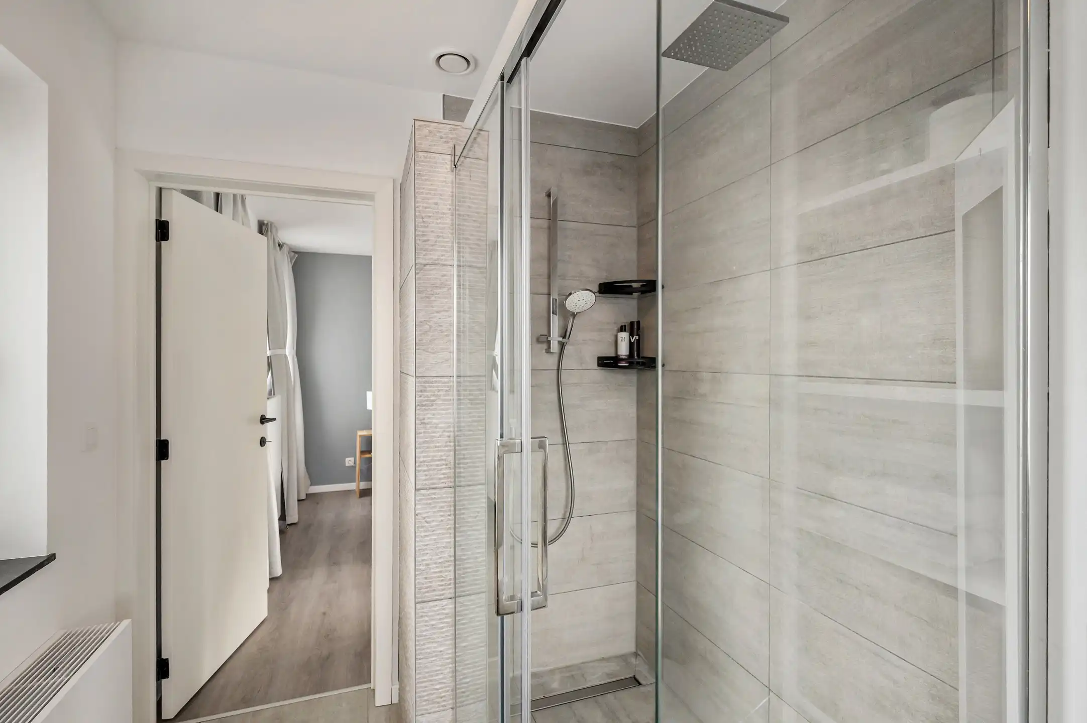 Moderne EPC A-villa op toplocatie nabij scholen en station, met prachtige tuin en privacy foto 30