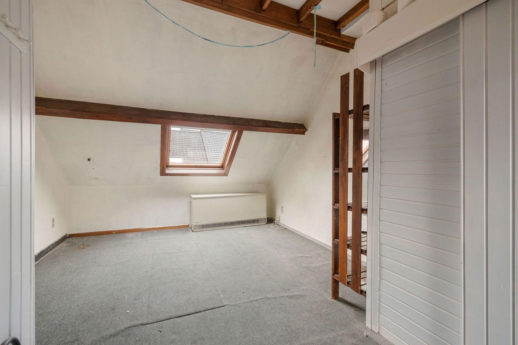 Uiterst interessant renovatieproject met potentieel foto 15