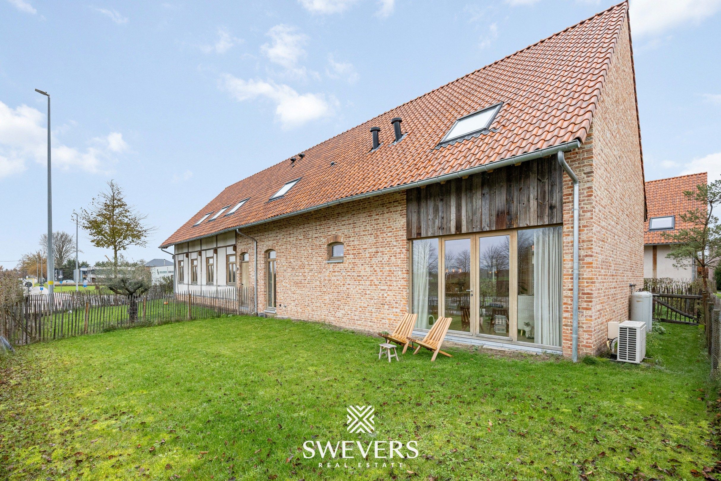 Comfort, luxe en energiezuinigheid in een recente woning te Kortessem foto 36