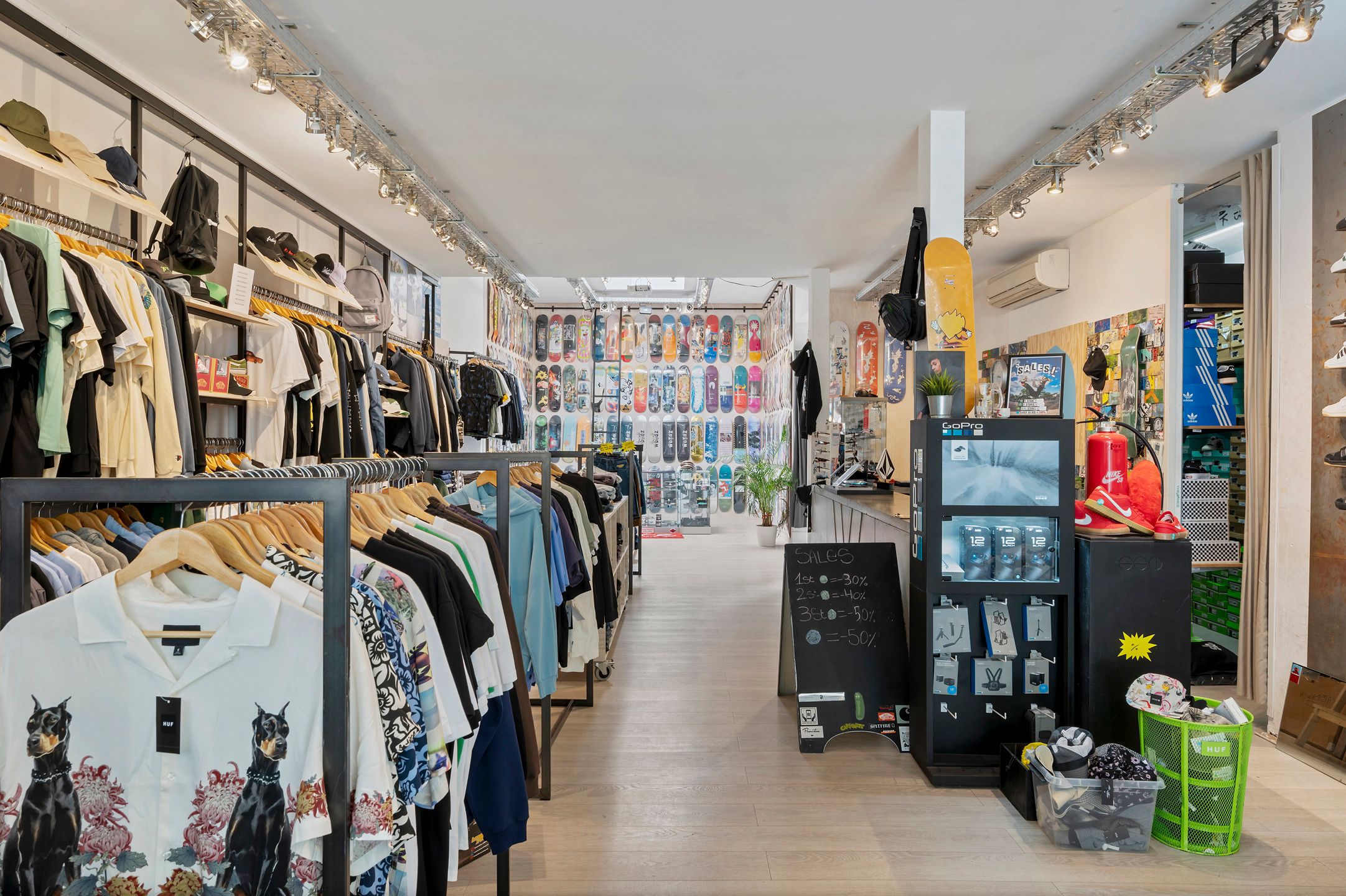 Handelspand van 140m² op toplocatie  foto 11