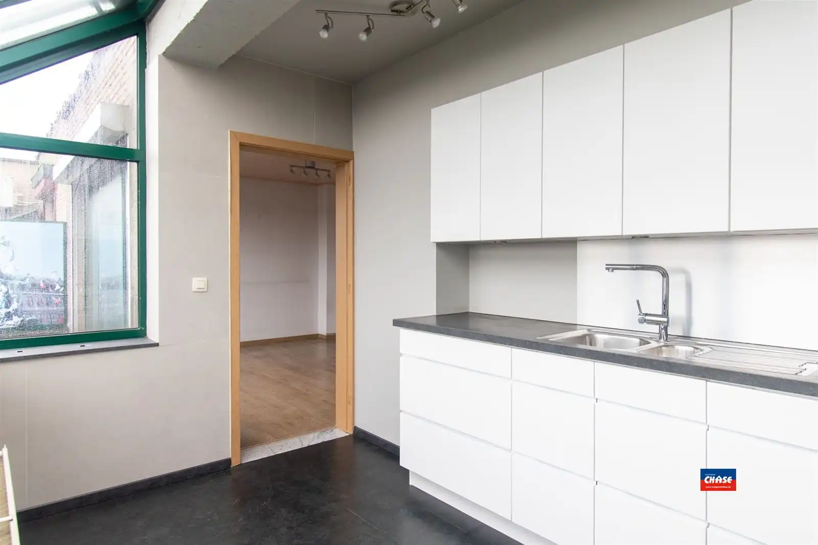 Dakapp met 2 slpks | terras | garagebox foto 6