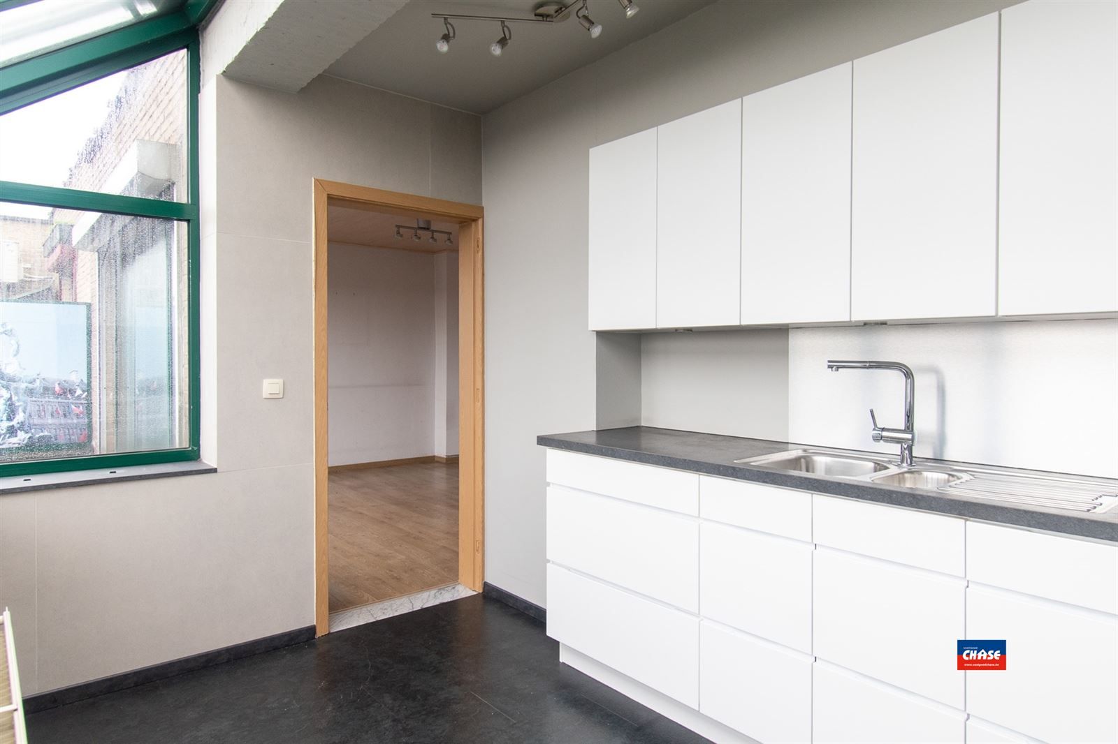 Dakapp met 2 slpks | terras | garagebox foto 6