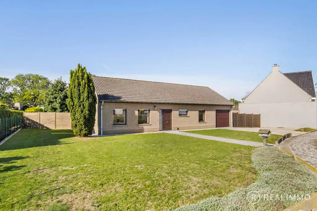 Gelijkvloers wonen op een unieke ligging langs het kanaal Bossuit-Kortrijk! foto 3