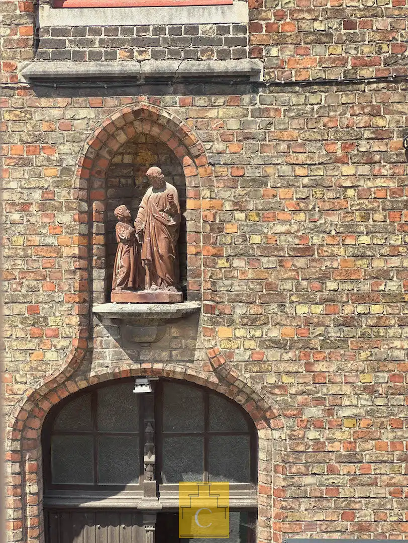 authentiek trapgevelhuis met zonnige stadstuin op toplocatie nabij het Minnewater foto 29