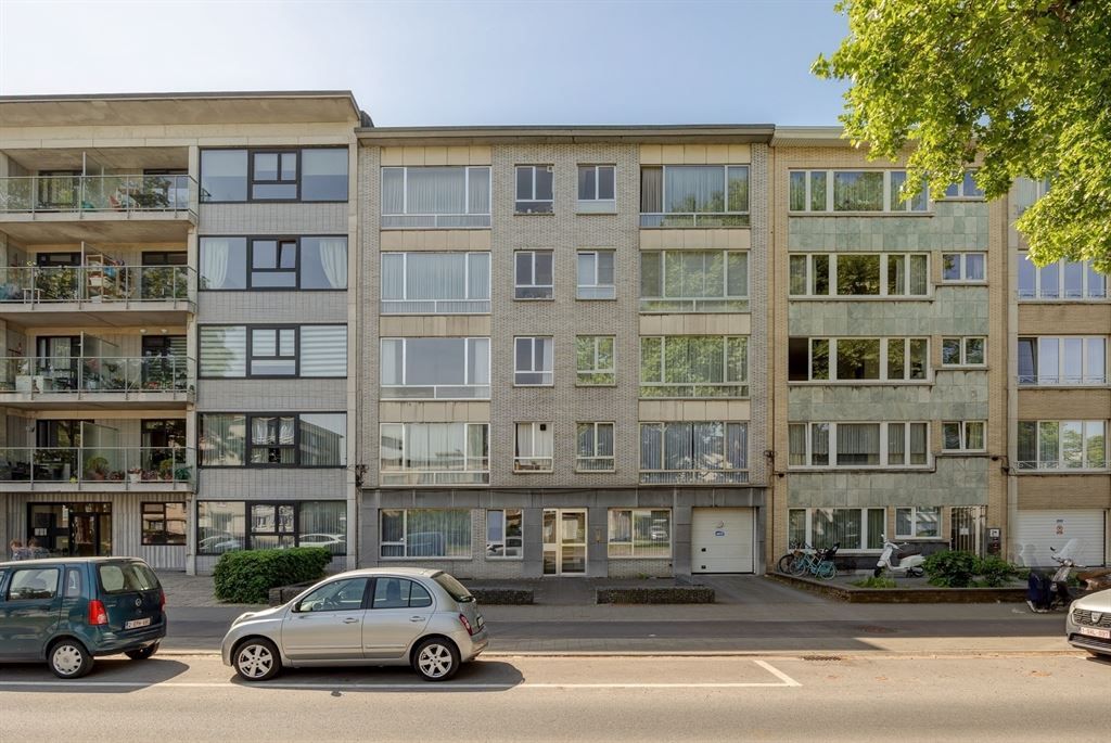 Te renoveren appartement met autostaanplaats foto 21