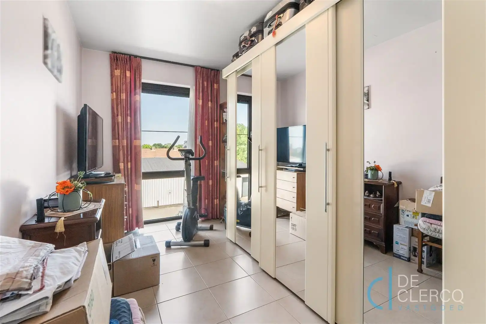 Appartement met garage en wijds zicht op centrum Lochristi  foto 9