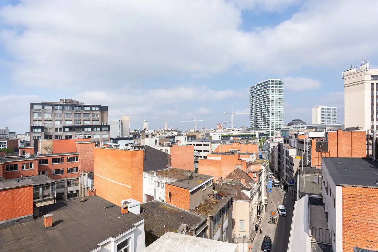 Centraal wonen in iconisch gebouw foto 11