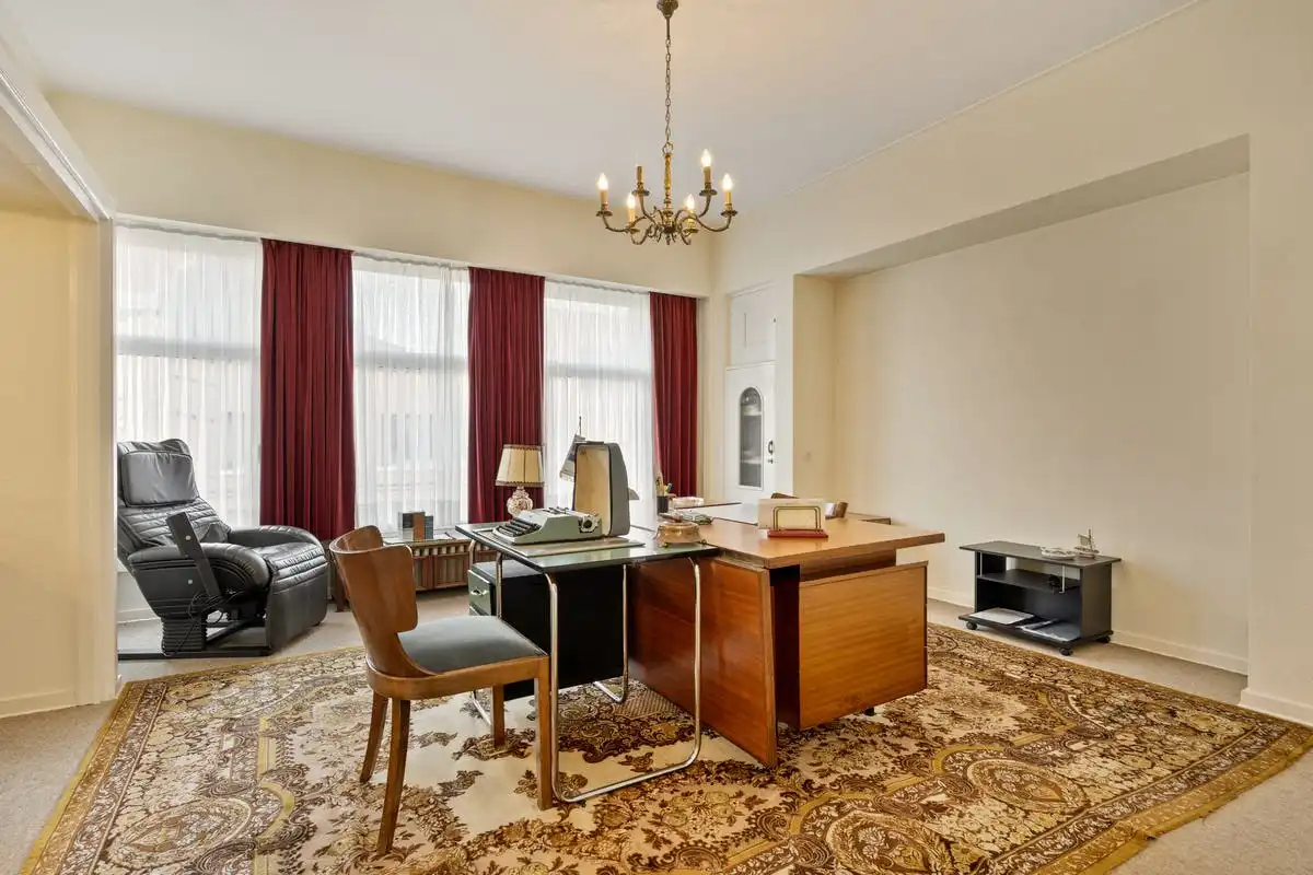 Te renoveren woning te koop in Niel foto 11