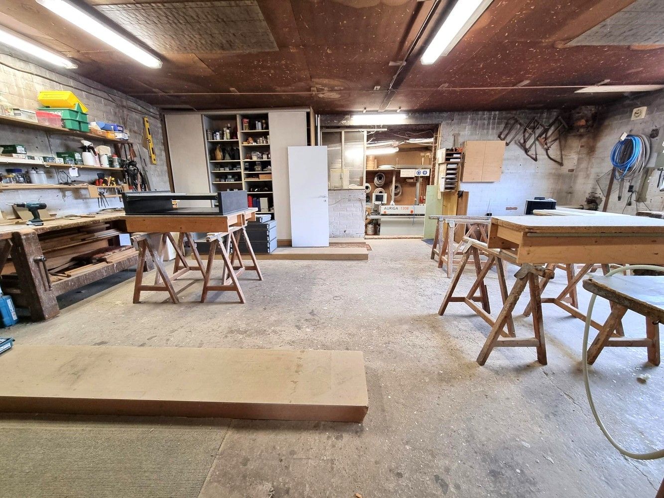 Woning met achterliggend magazijn op een totaal perceel van 19 are 58 ca. foto 19