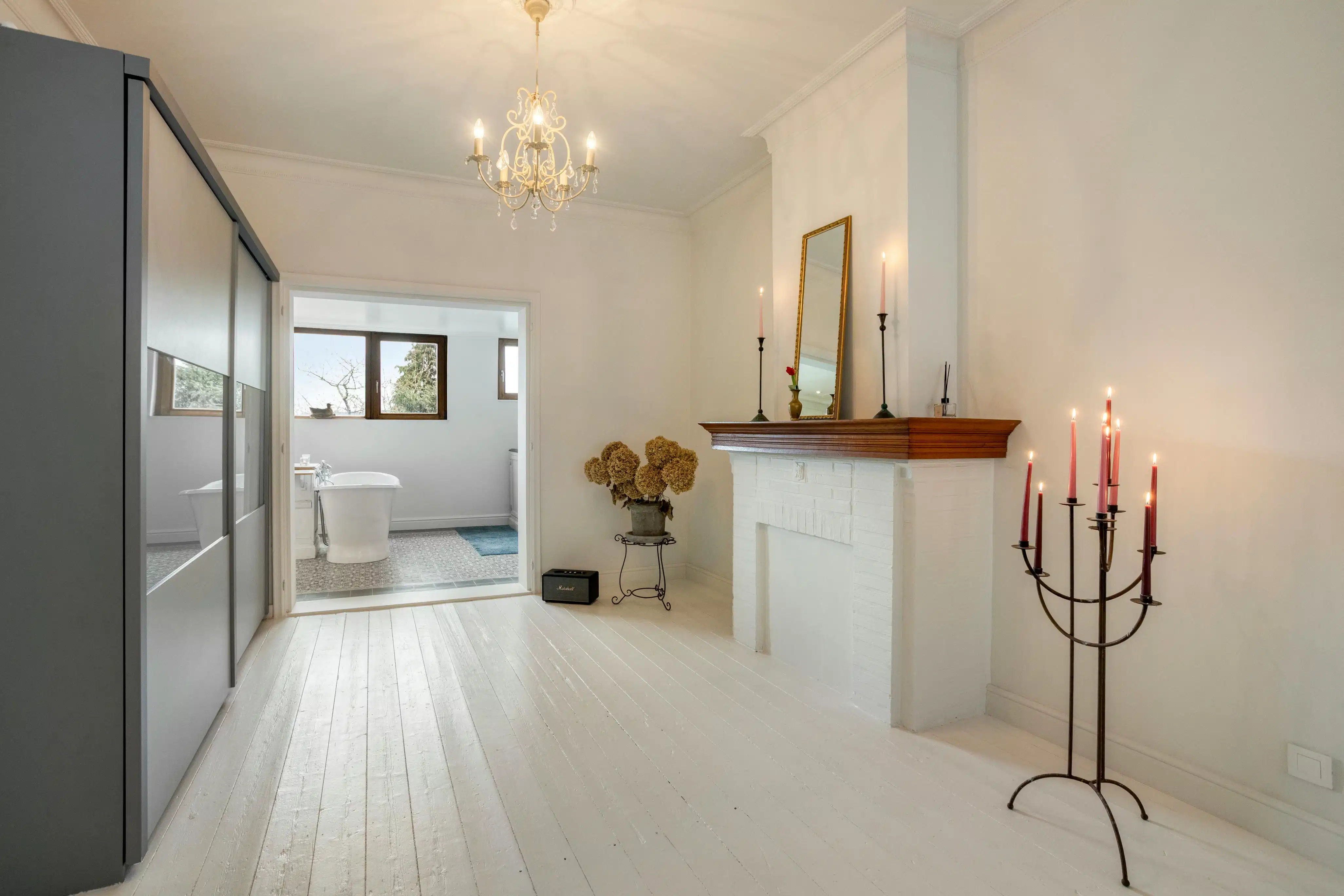 Karaktervolle woning met 6 slaapkamers te koop in Kontich foto 24