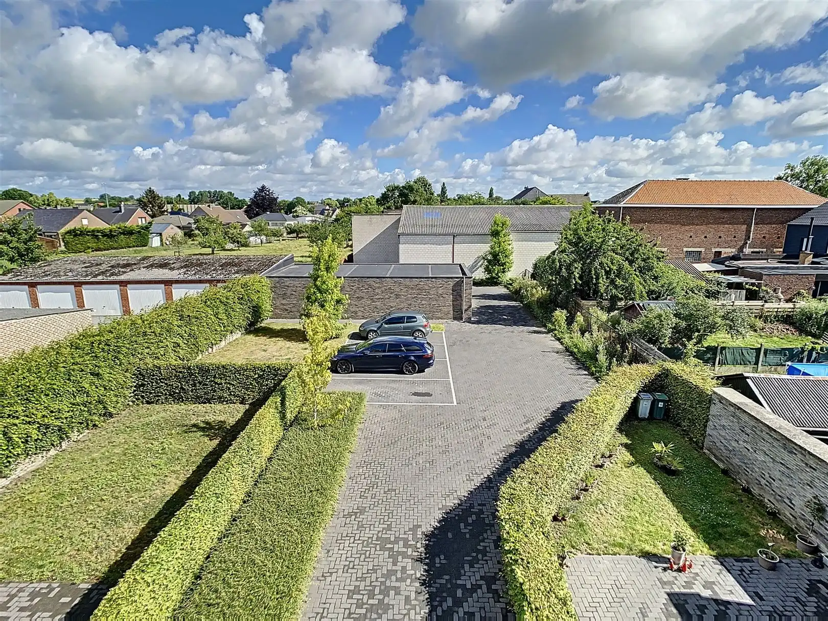 Instapklaar APP, 2 slpks, terras en garage  foto 3