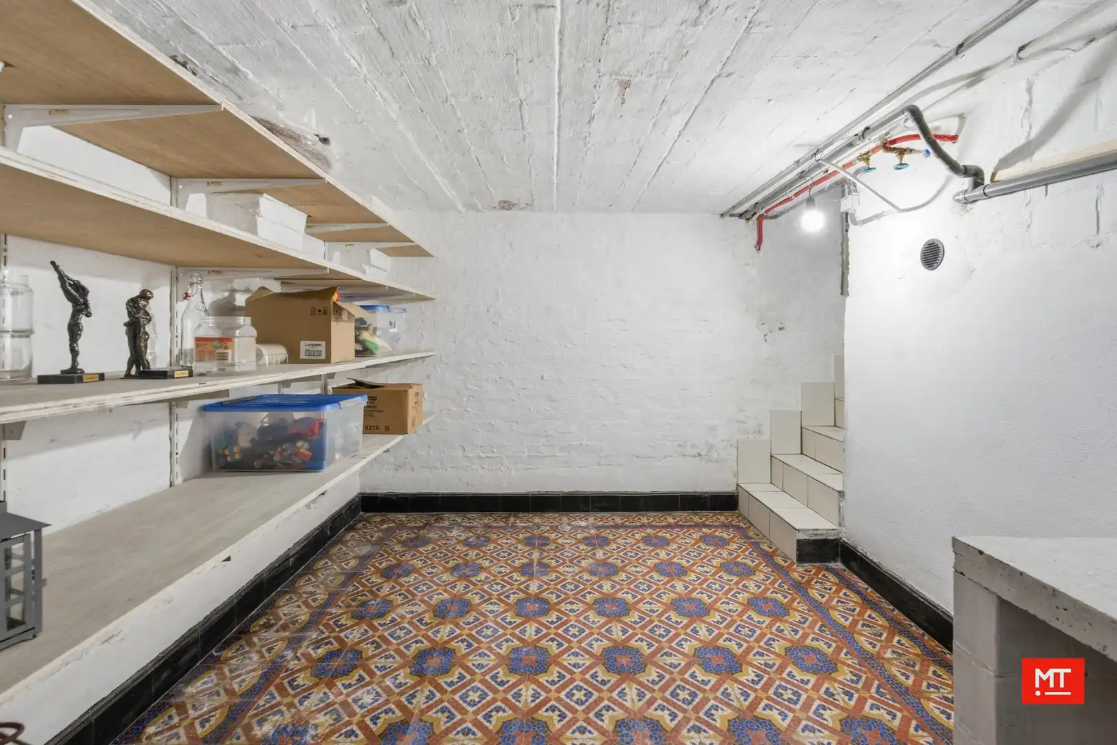 Gelijkvloers twee-slaapkamerappartement met garage te koop in het centrum van Langemark foto 14