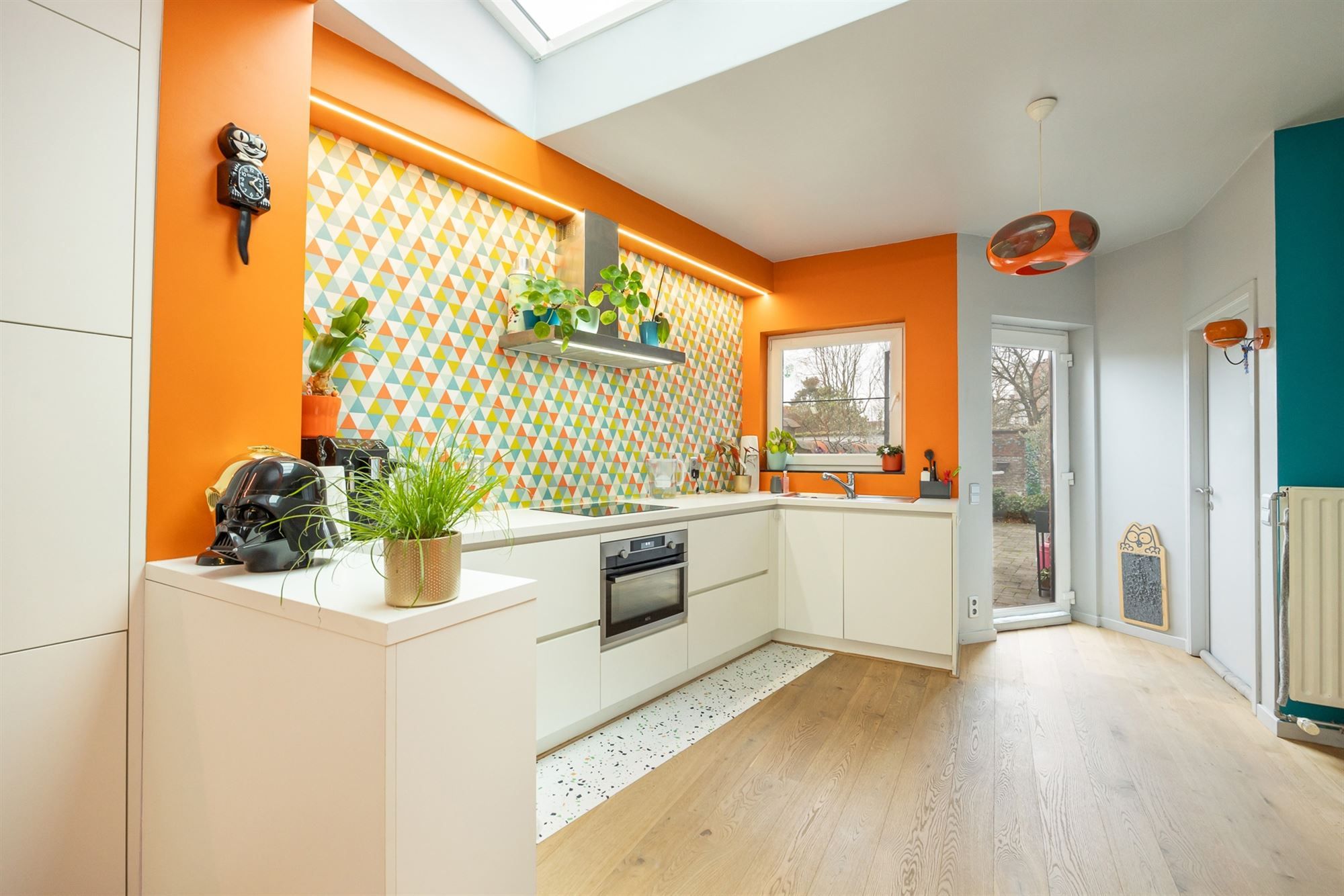 Instapklare gezinswoning met drie slaapkamers en tuin foto 9