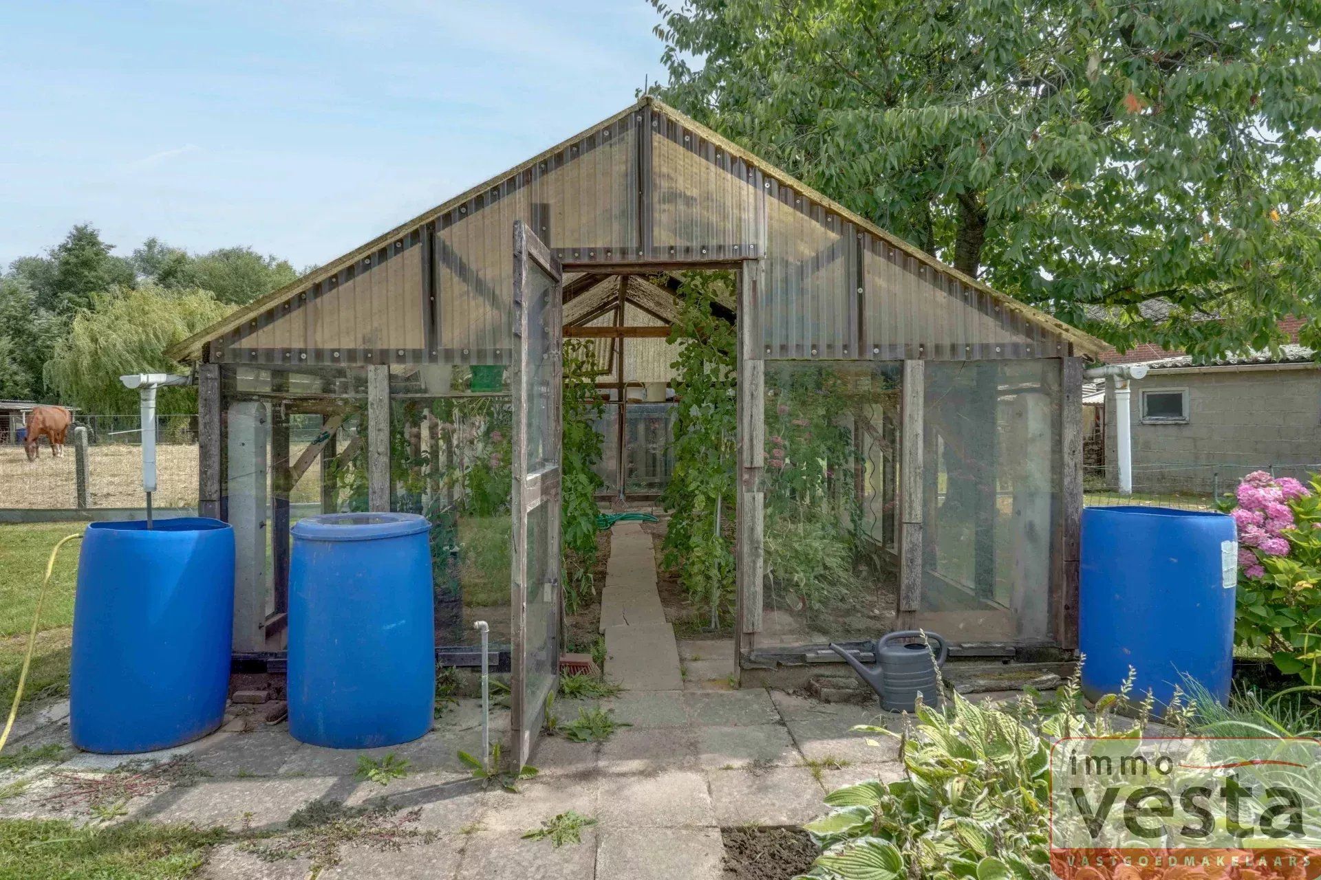 Ruime, landelijk gelegen woning op goede locatie foto 27