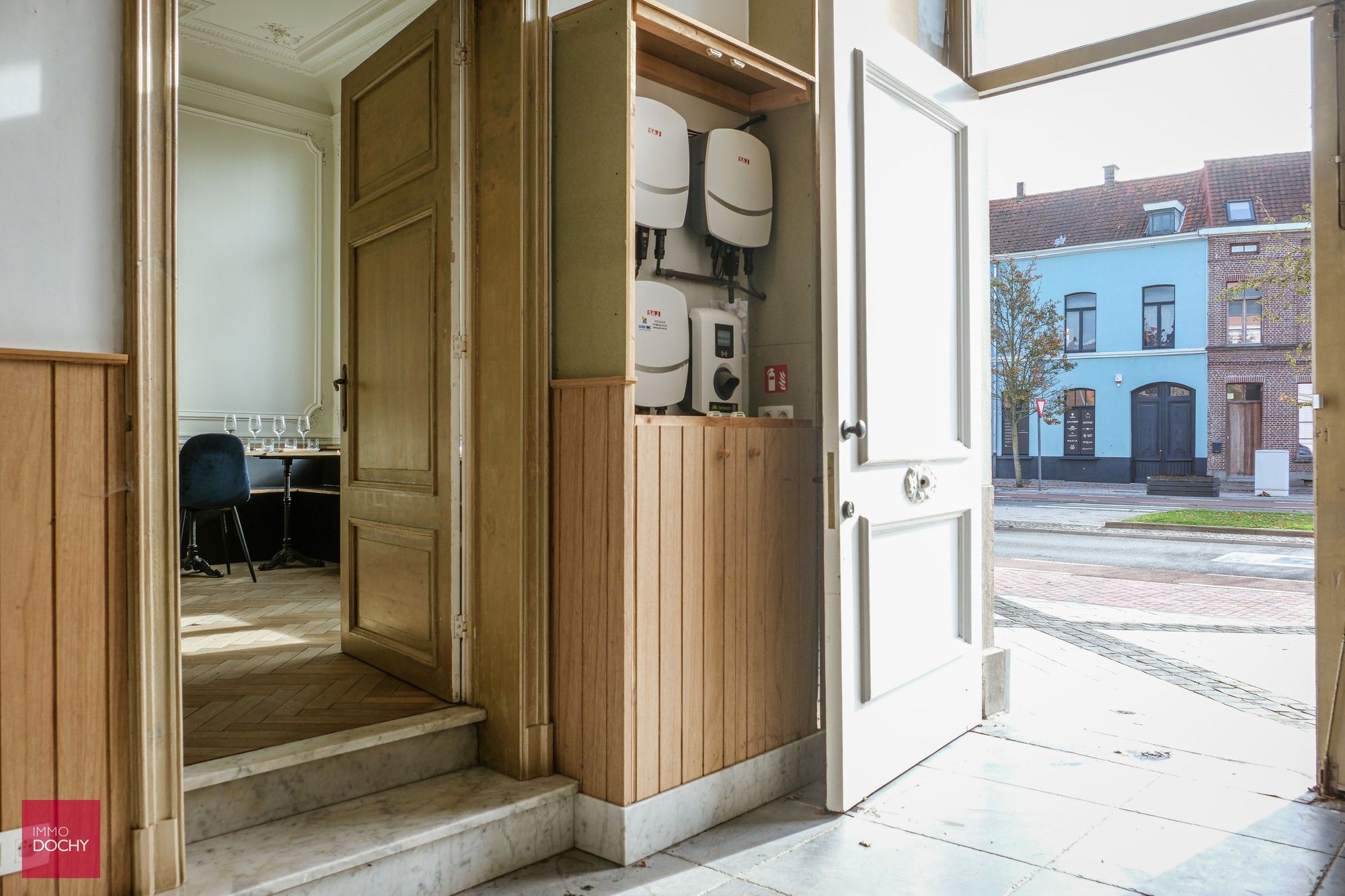 Ruime gerenoveerde stadswoning met karakter foto 16