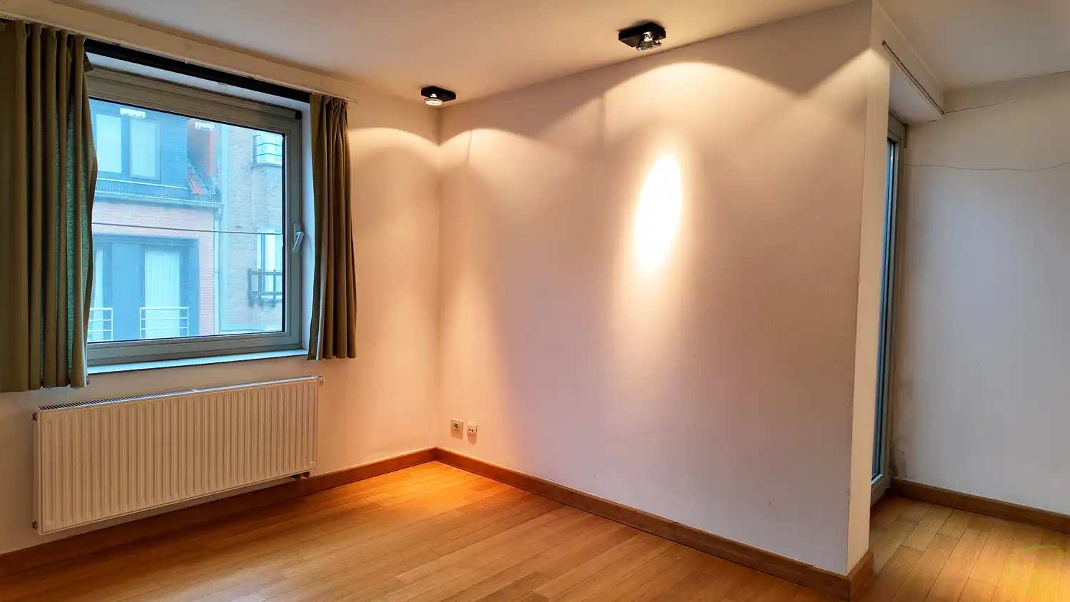 Gezellig duplex appartement nabij het station van Eeklo! foto 15