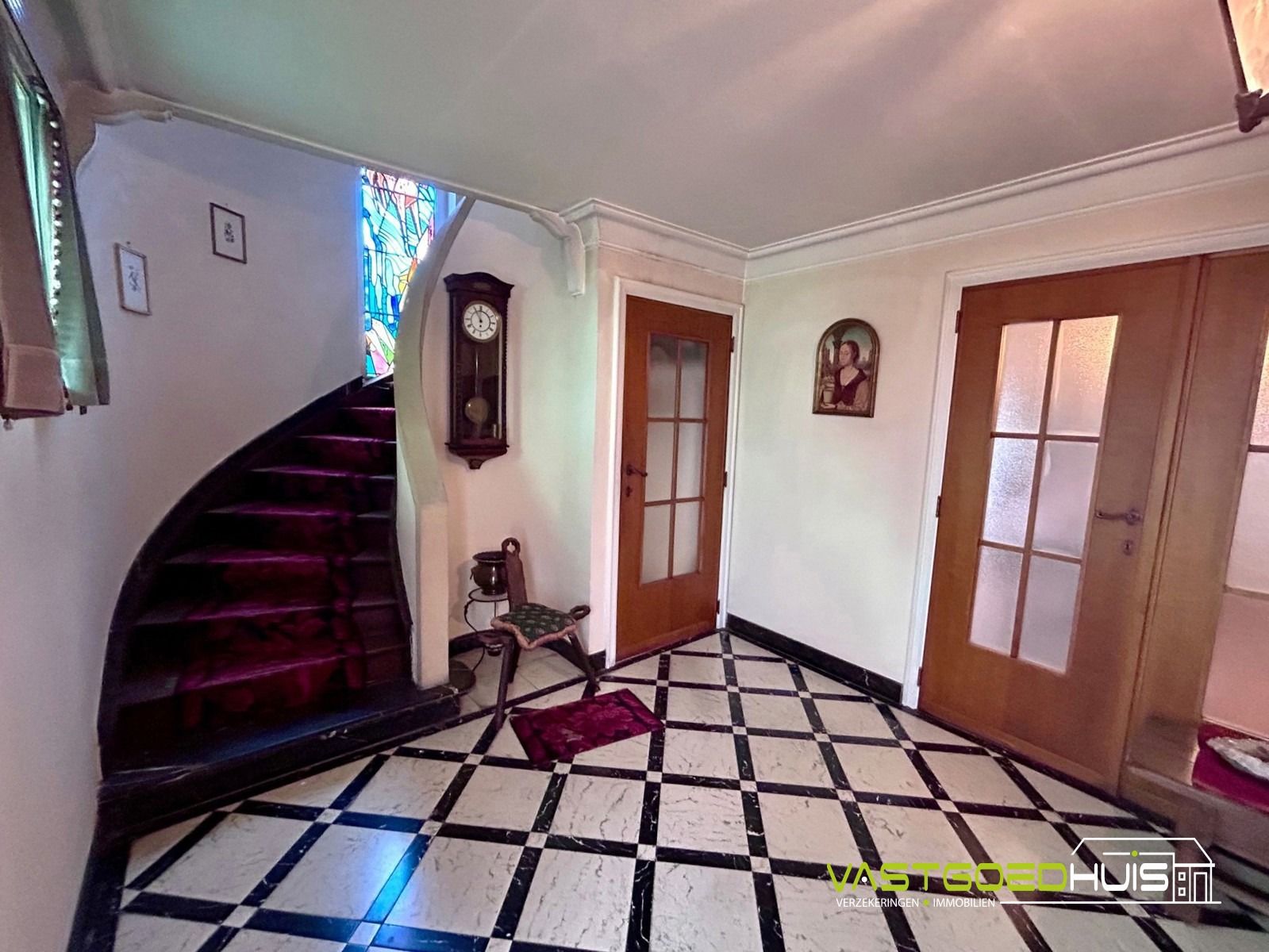Unieke woning met karakter  foto 15