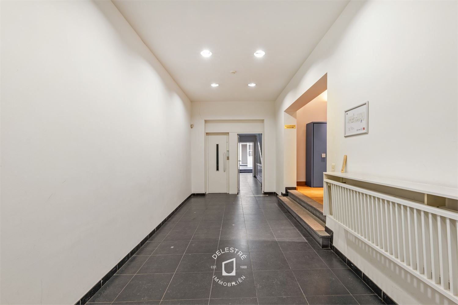 UNIEK KANTOORGEBOUW NABIJ WARANDEPARK foto 3