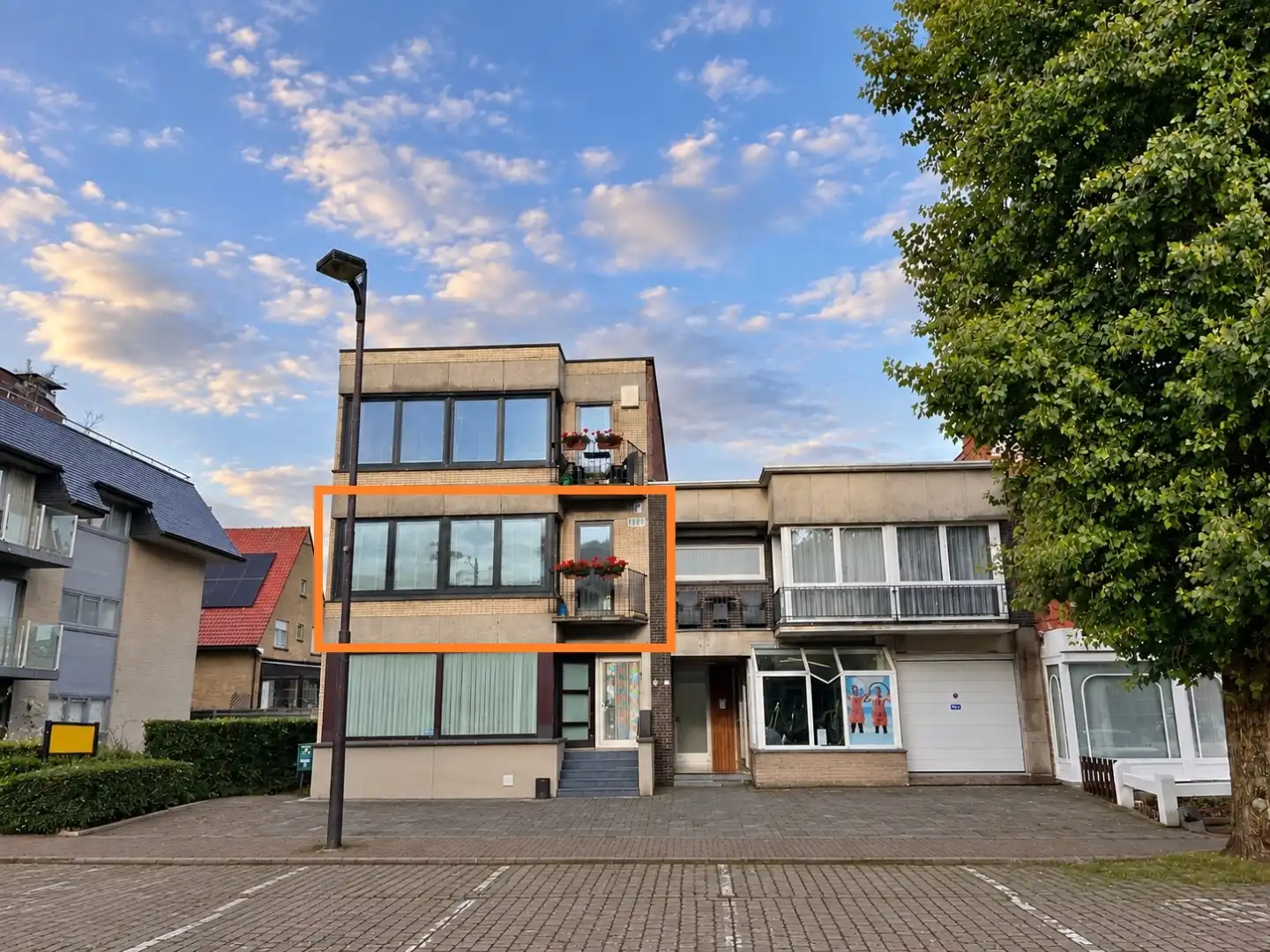 Zongericht appartement nabij het centrum van Oostduinkerke. foto 11