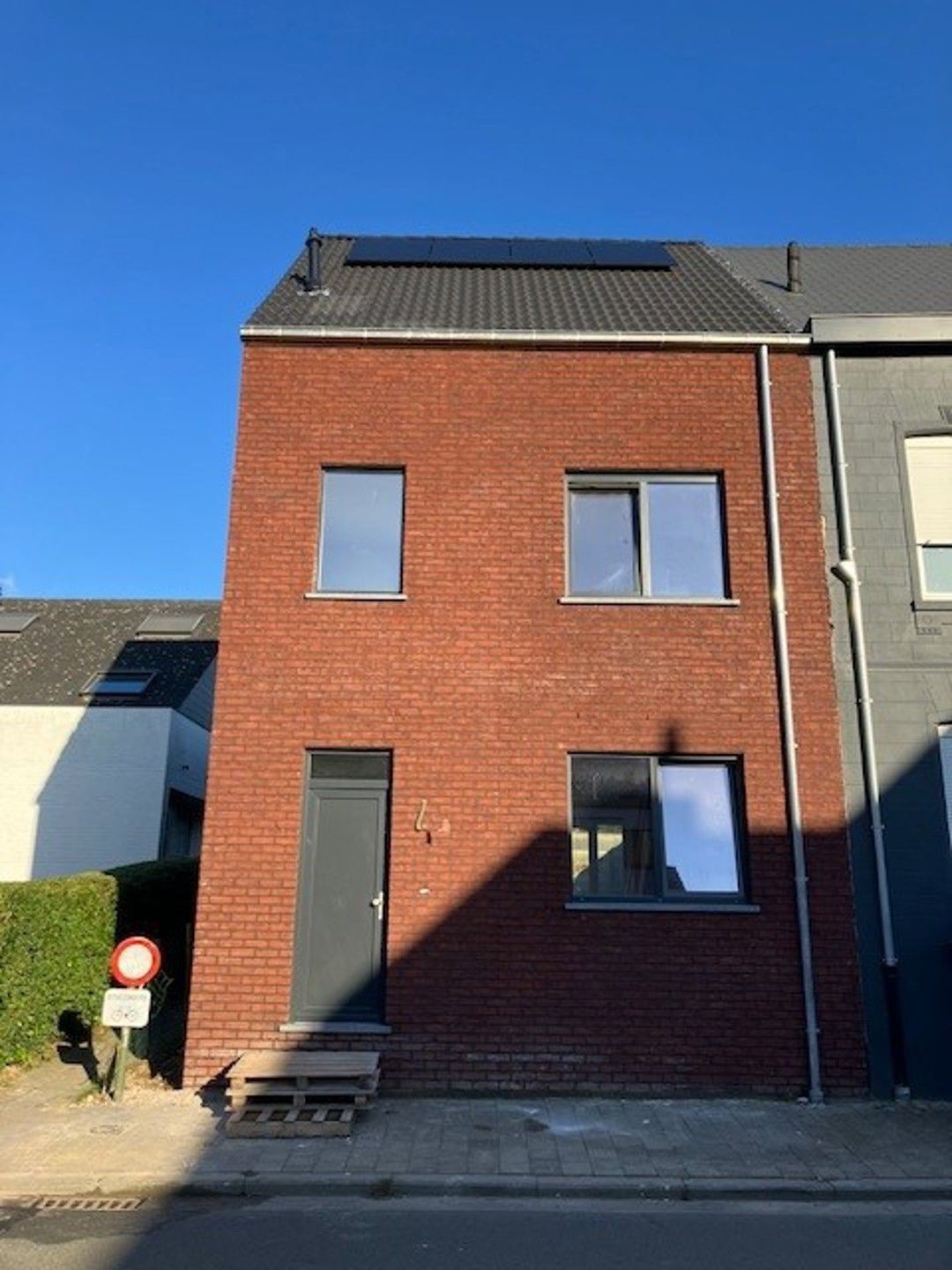 ERPE - NIEUWBOUW BEN-woning in de dorpskern. foto {{pictureIndex}}