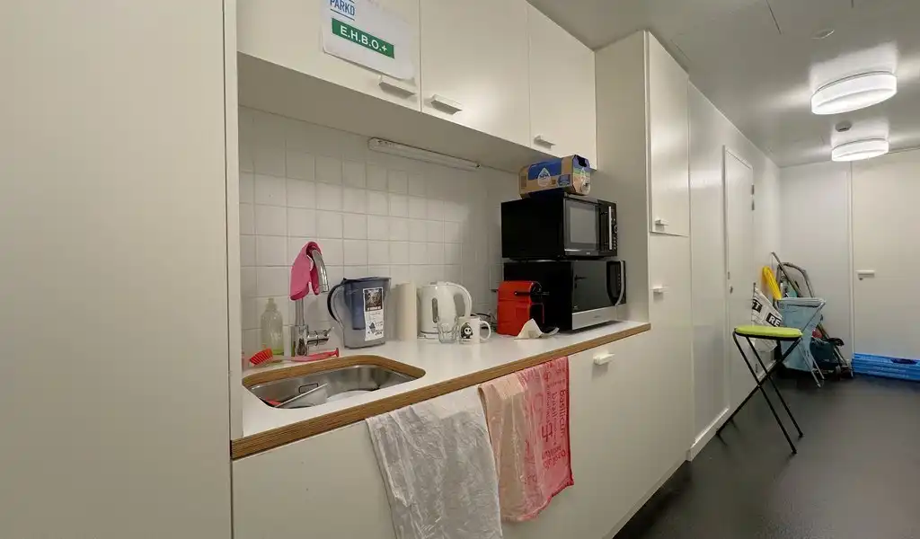 Kantoren te huur in Valkeniersnatie te Antwerpen foto 6