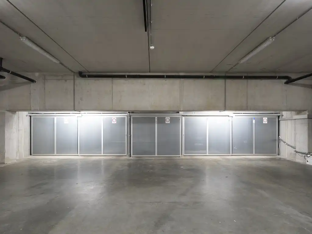 Luxueus en lichtrijk 2-slaapkamer appartement met ruim terras foto 18