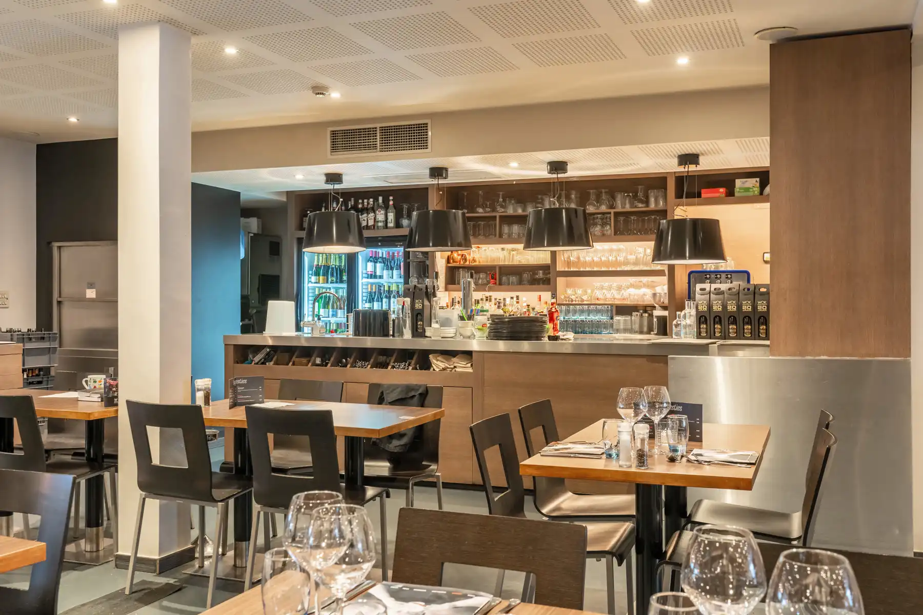 Prachtig commercieel pand met stadstuin in het hart van Aartselaar foto 8