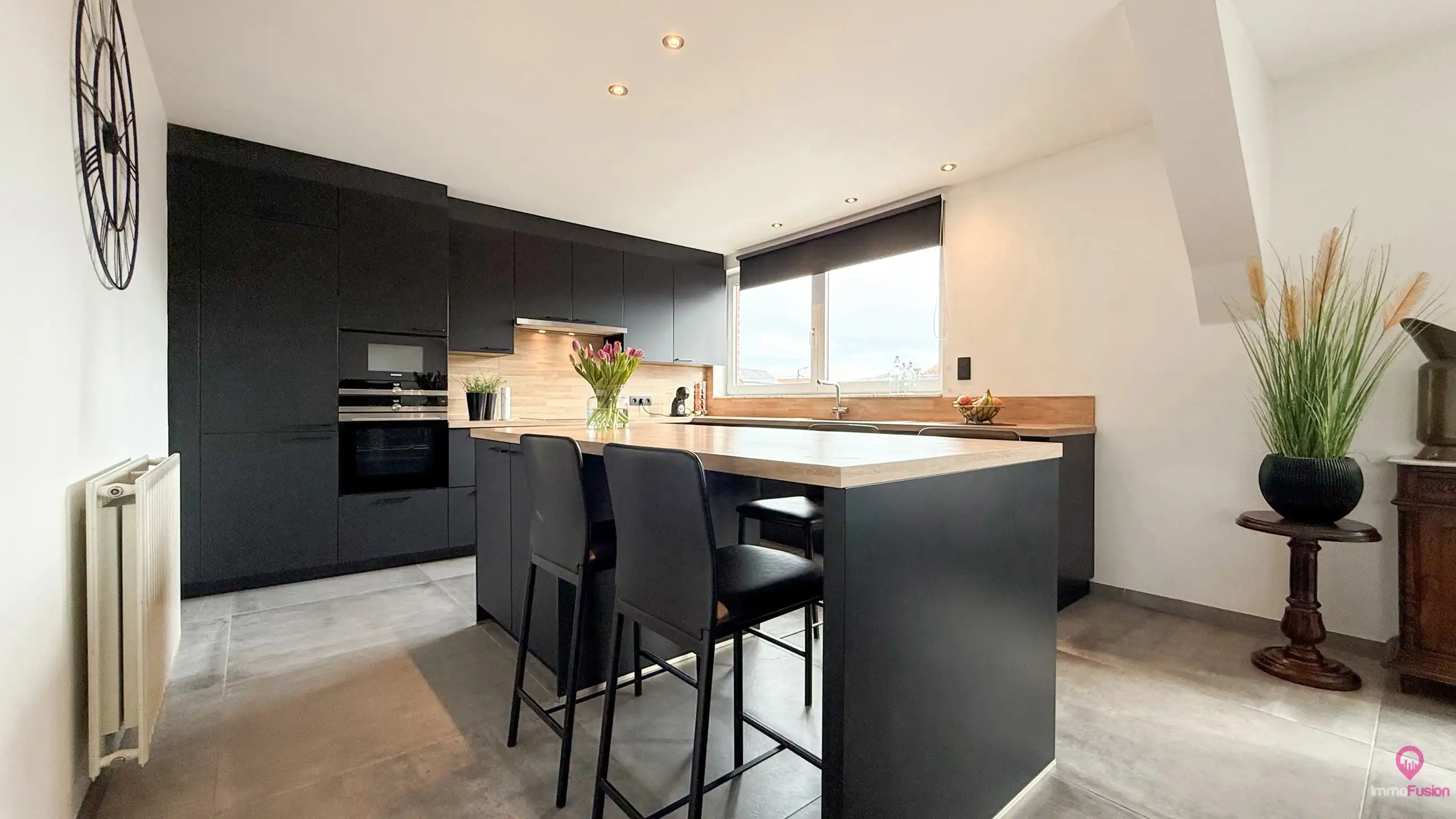 Ruim appartement van 177m² met 105m² terras en 4 slpks! foto 7