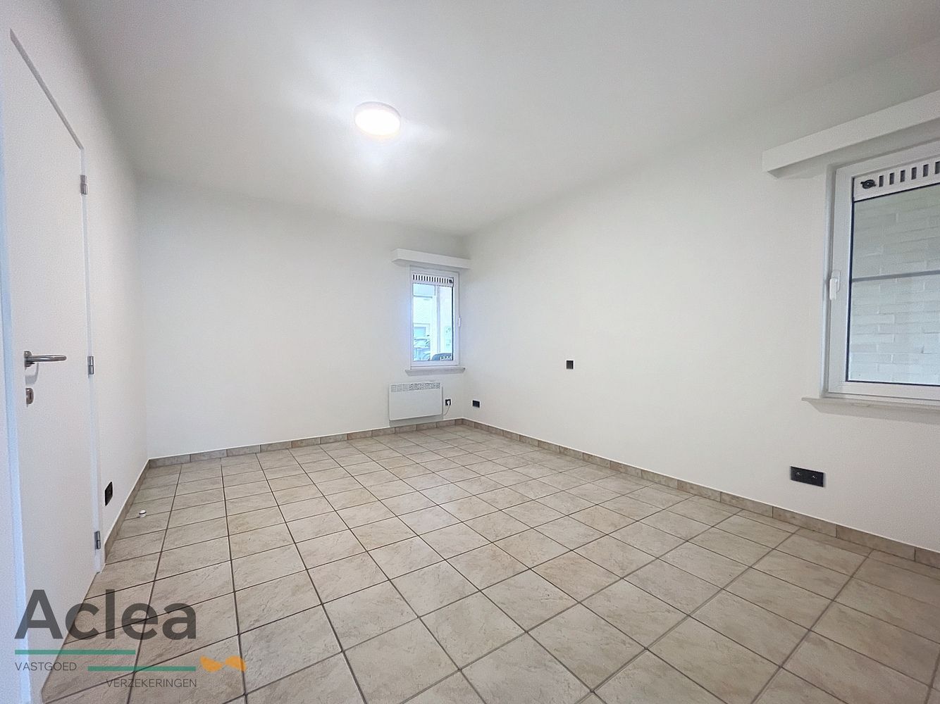 gelijkvloers appartement  met 1 SLPK foto 3